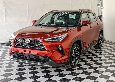 2026 Toyota Yaris Cross Premium Luxury · SUV · 1.5 4WD AT