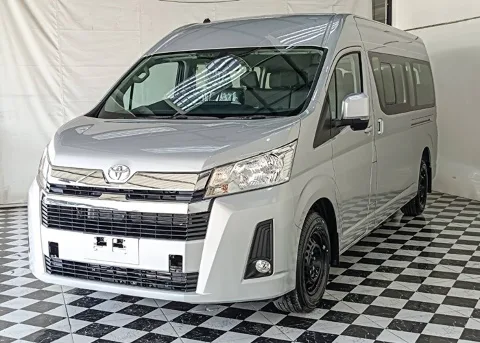 2026 Toyota Commuter Van · 2.8 2WD AT