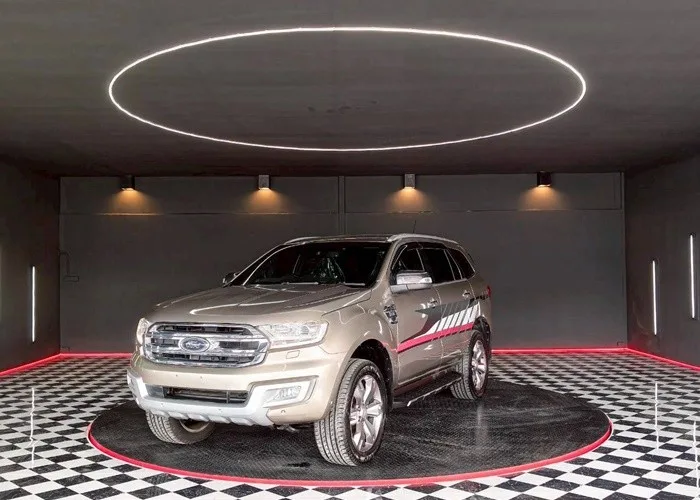 2017 Ford Everest Titanum SUV · 3.2 4WD AT — photo 1 of 19