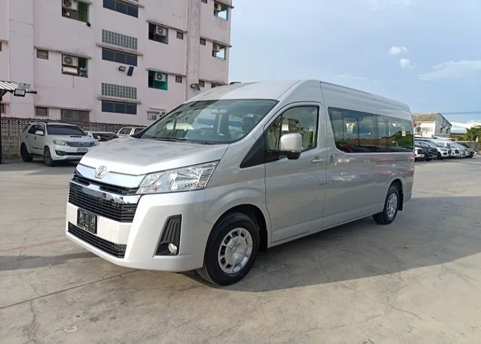 2026 Toyota Commuter Van · 2.8 2WD AT — photo 1 of 15