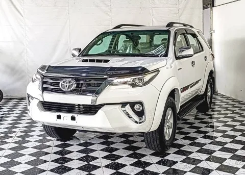 2006 Toyota Fortuner V · SUV · 3.0 4WD AT