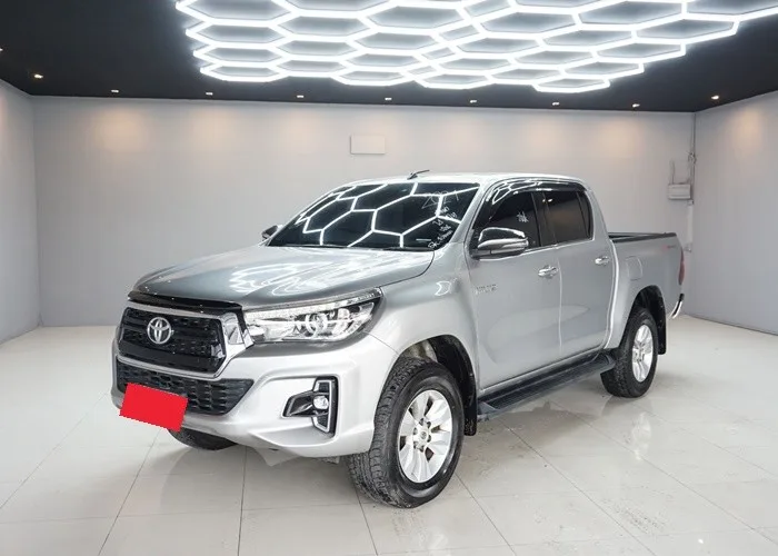 2020 Toyota Hilux Revo G · Double Cab · 2.4 2WD AT — photo 1 of 15