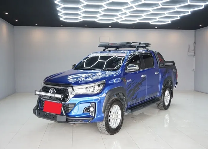 2019 Toyota Hilux Revo E · Double Cab · 2.4 4WD MT — photo 1 of 15
