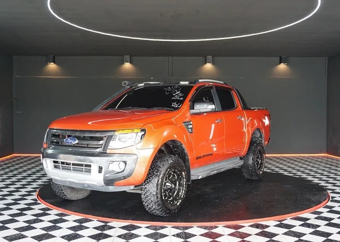 2015 Ford Ranger Wildtrak · Double Cab · 3.2 4WD AT — photo 1 of 17