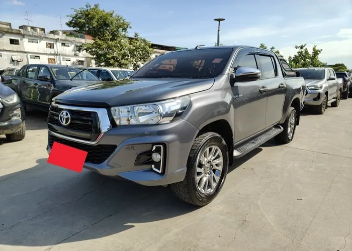2019 Toyota Hilux Revo E · Double Cab · 2.4 2WD AT — photo 1 of 14