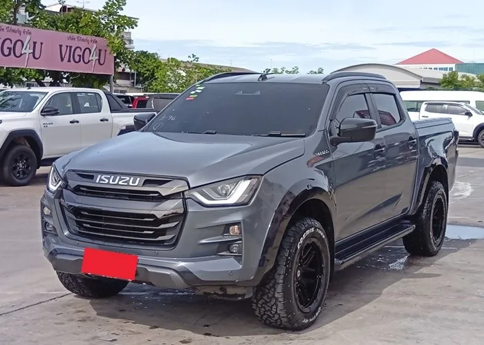2023 Isuzu D-max M · Double Cab · 3.0 4WD AT — photo 1 of 15
