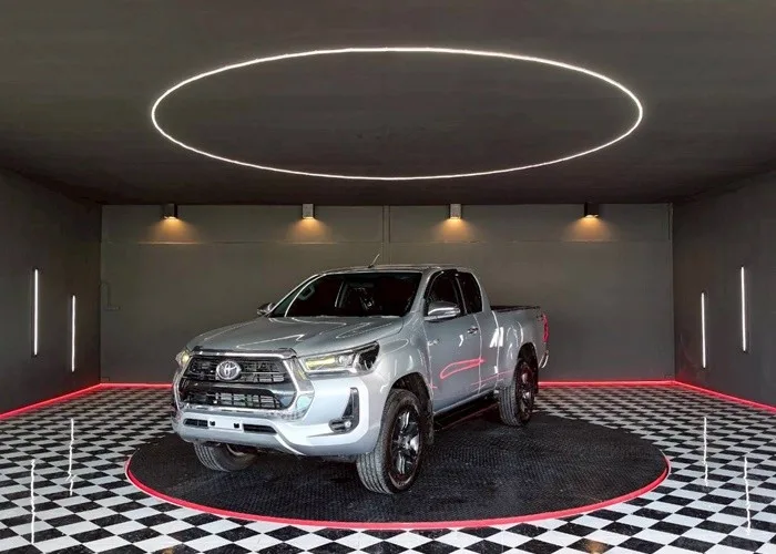 2022 Toyota Hilux Revo Mid · Smart Cab · 2.4 4WD MT — photo 1 of 15