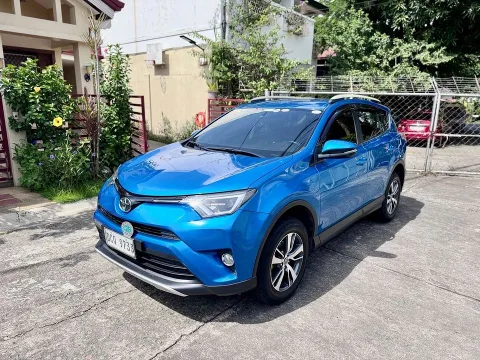 2016 TOYOTA HATCHBACK 2.5 2WD AT Blue Hatchback · Automatic