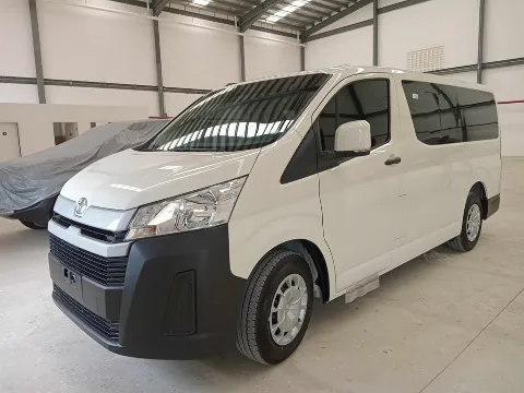 2027 Toyota Hiace Commuter Deluxe · Van · 2.8 2WD MT