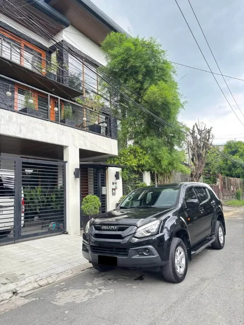 2020 Isuzu Mu-x Mu-x · SUV · 1.9 2WD AT