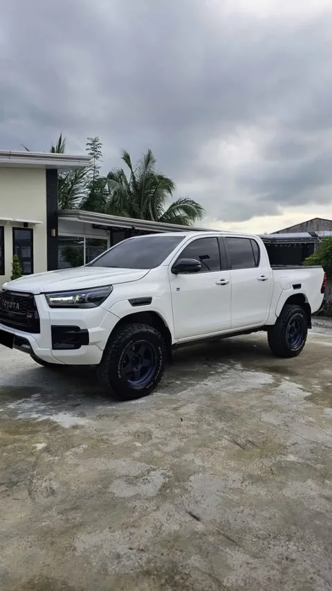 2022 Toyota Hilux Double Cab · 2.8 4WD AT