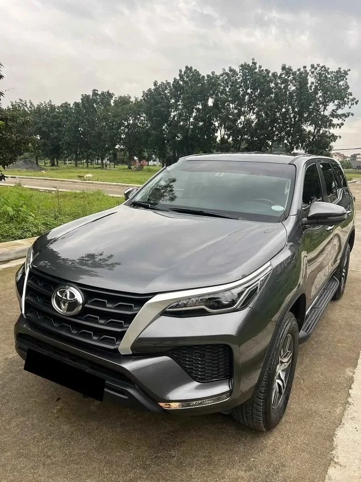 2027 Toyota Fortuner G · SUV · 2.4 2WD AT — photo 1 of 14