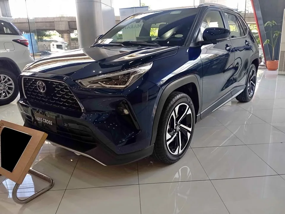 2027 Toyota Yaris Cross V · SUV · 1.5 2WD AT — photo 1 of 10