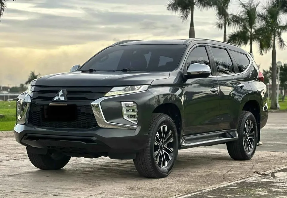 2020 Mitsubishi Montero Sport SUV · 2.4 2WD AT — photo 1 of 16