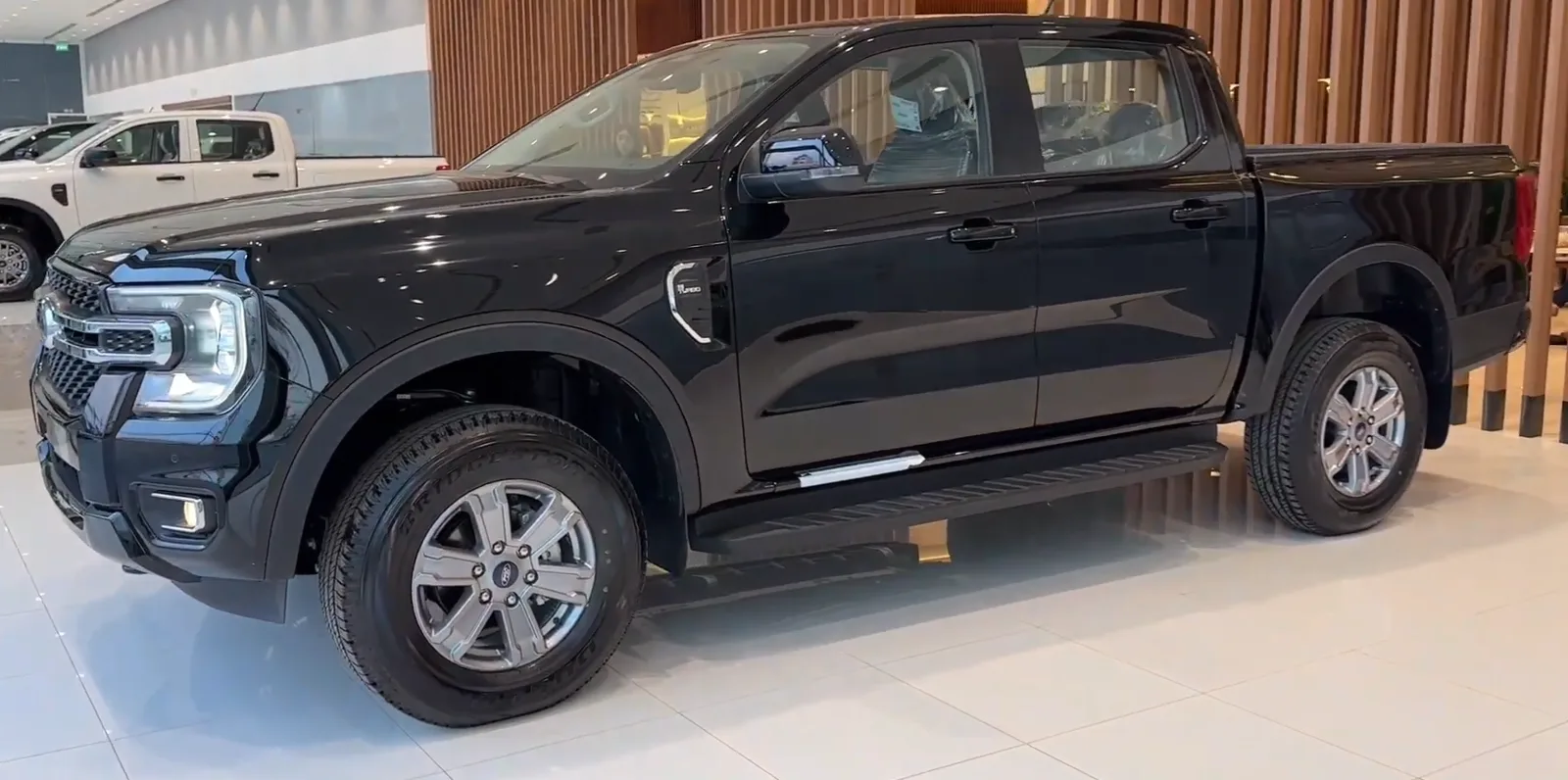 2026 Ford Ranger Xlt Double Cab · 2.0 2WD AT — photo 1 of 33