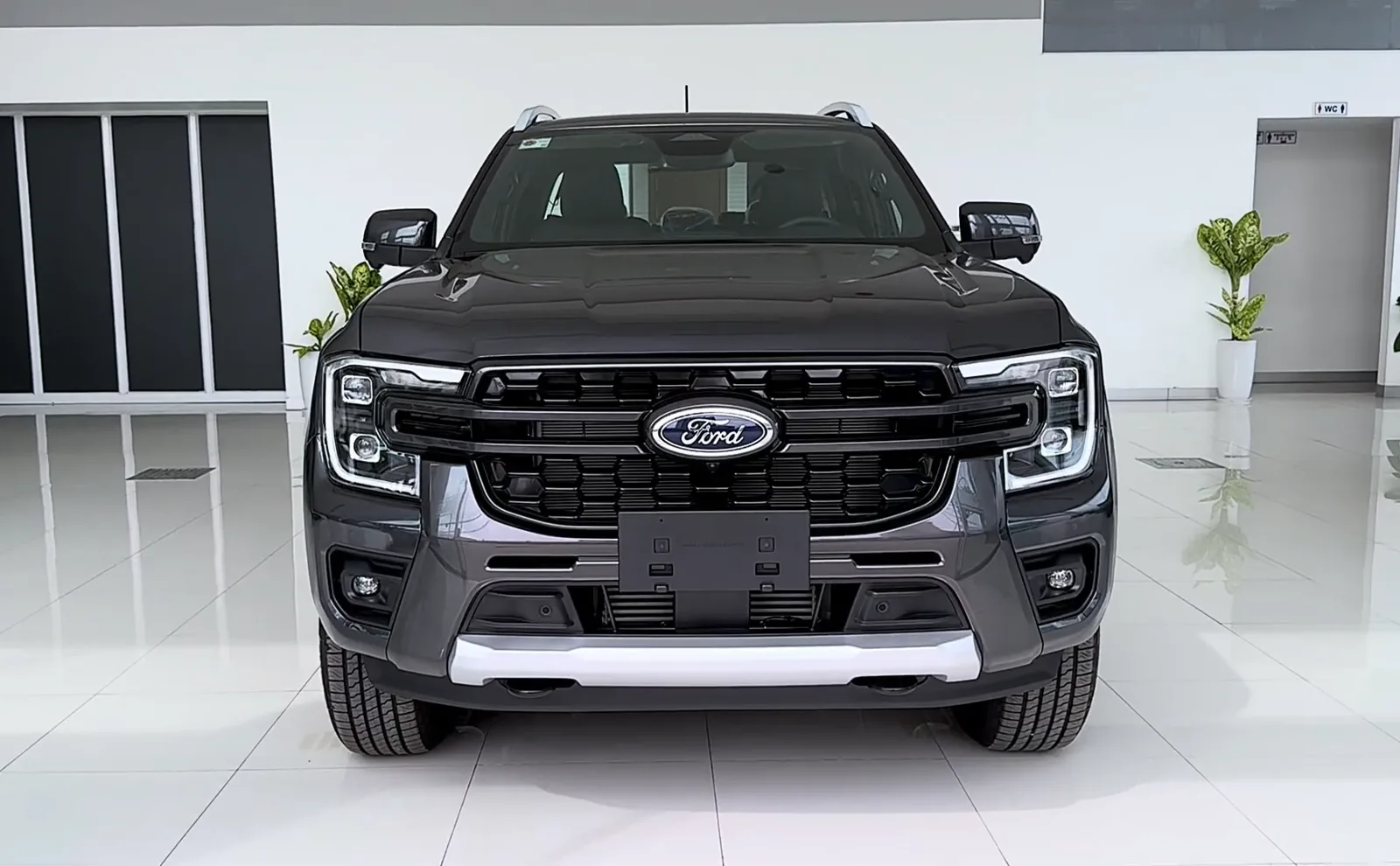 2026 Ford Ranger Wildtrak Double Cab · 2.0 4WD AT — photo 1 of 33