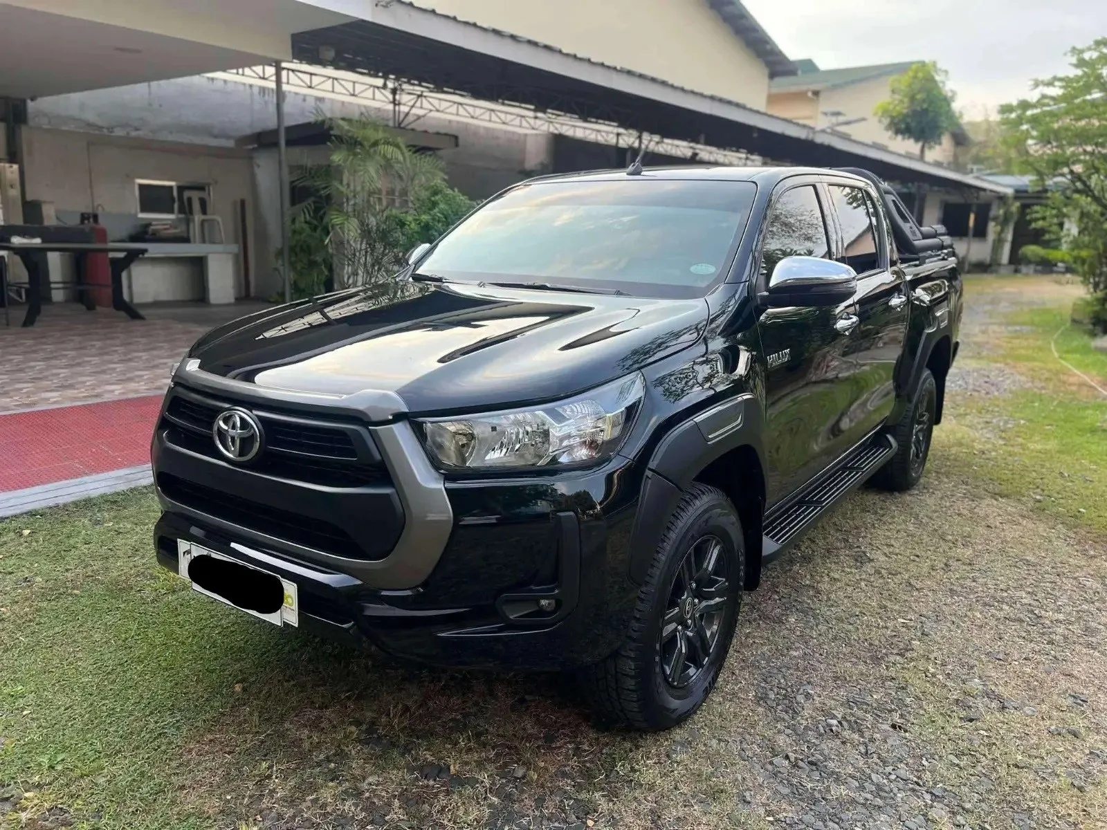 2022 Toyota Hilux Double Cab · 2.4 2WD AT — photo 1 of 12