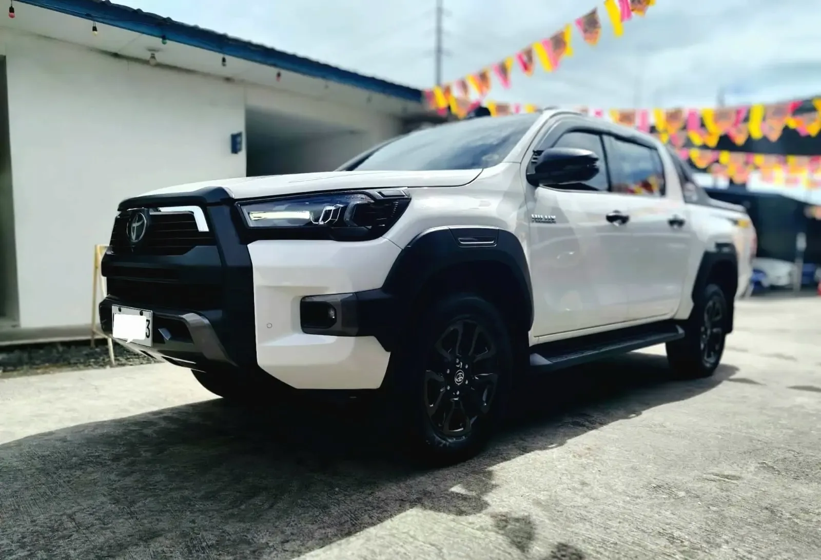 2023 Toyota Hilux Double Cab · 2.4 2WD AT — photo 1 of 11