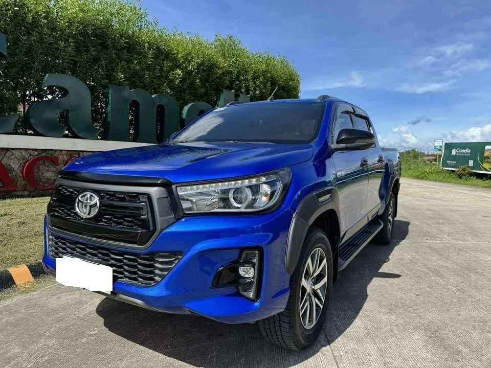 2018 Toyota Hilux Double Cab · 2.4 2WD MT — photo 1 of 11