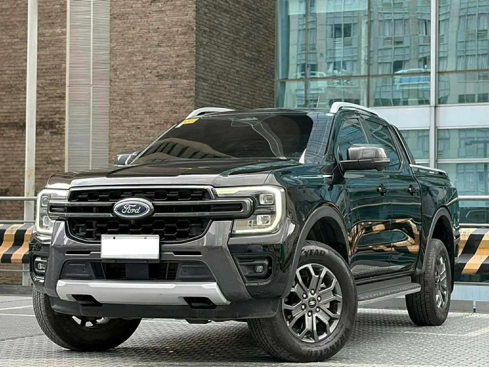 2023 Ford Ranger Pickup · 2.0 4WD AT — photo 1 of 17