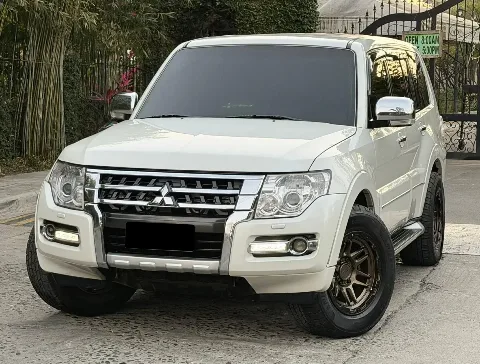 2018 Mitsubishi Pajero SUV · 3.2 4WD AT