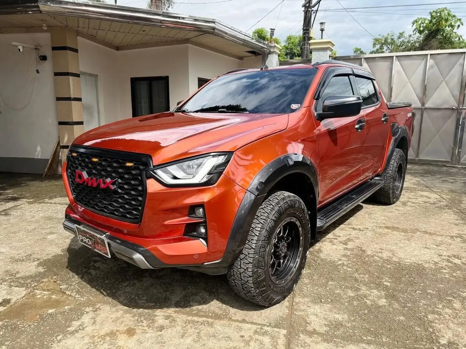 2023 Isuzu D-max Pickup · 3.0 4WD AT — photo 1 of 12