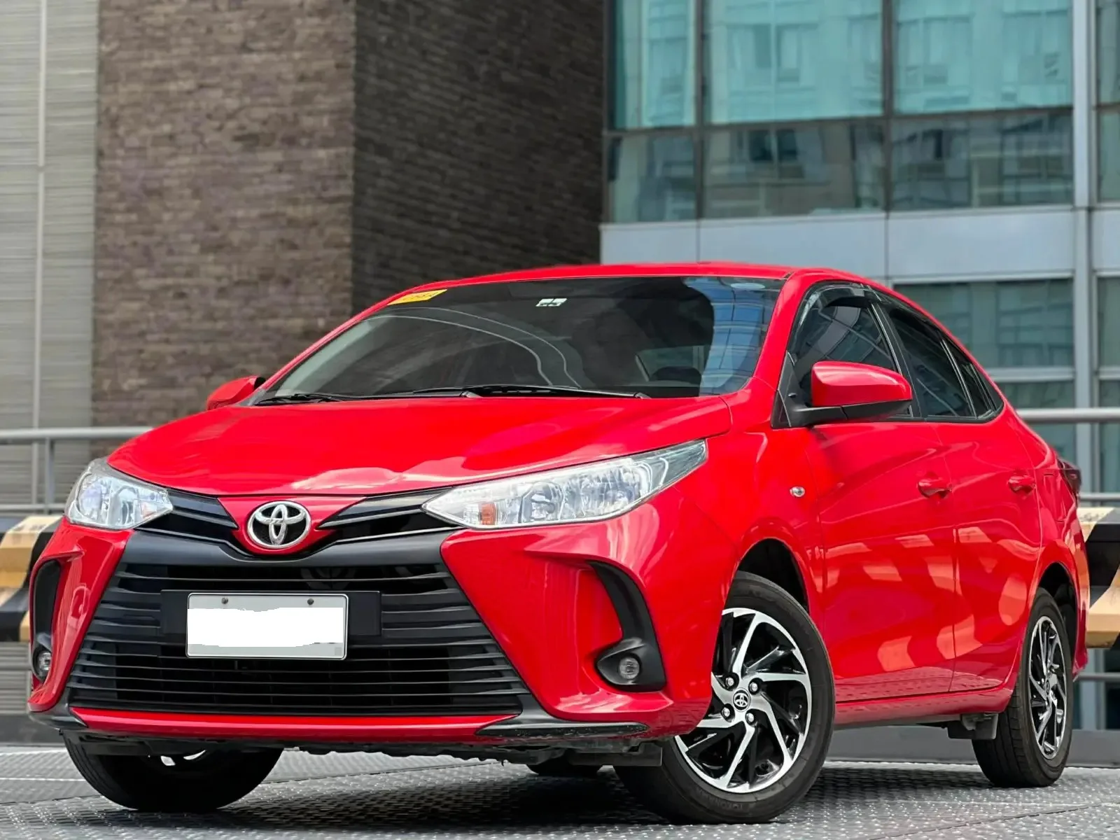 2024 Toyota Vios Sedan · 1.3 2WD AT — photo 1 of 16