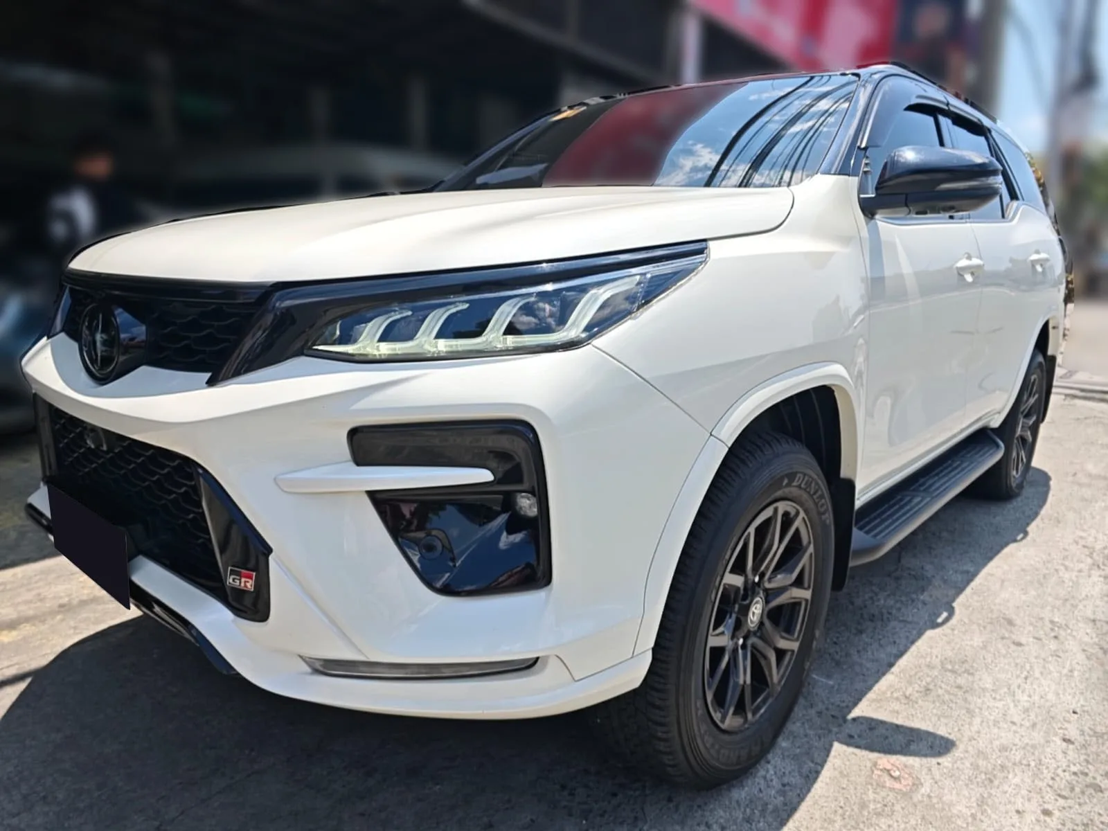 2022 Toyota Fortuner Gr-s · SUV · 2.8 4WD AT — photo 1 of 31