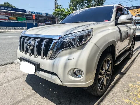 2015 Toyota Land Cruiser Prado SUV · 3.0 4WD AT