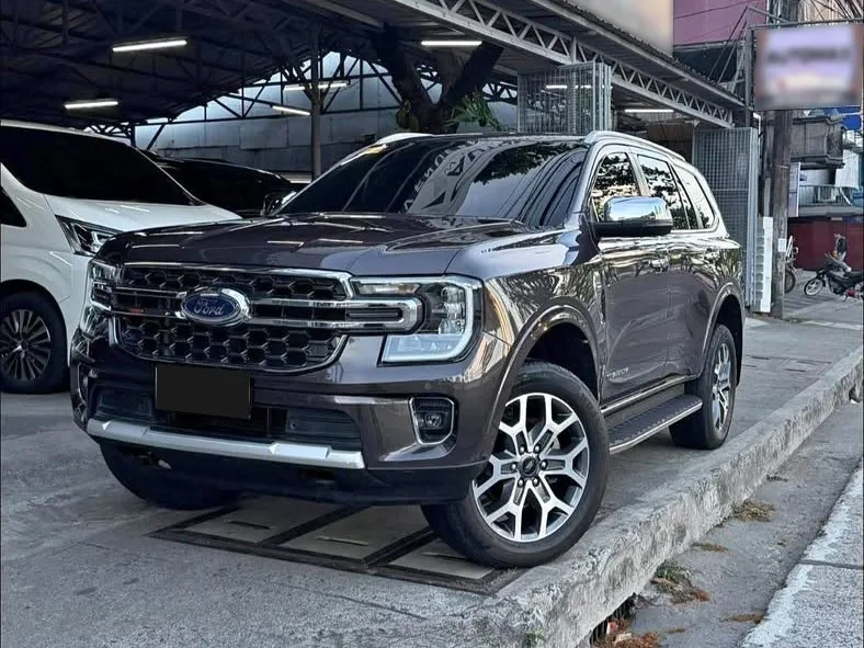 2024 Ford Everest SUV · 2.0 2WD AT — photo 1 of 12