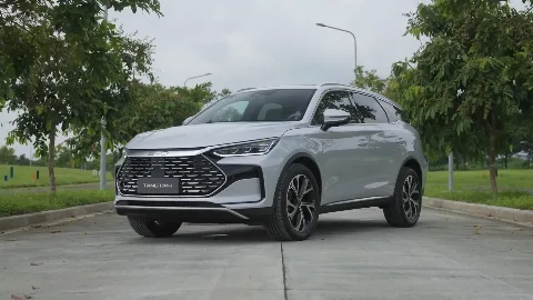 2026 Byd Tang Dm-i SUV · 1.5 2WD AT