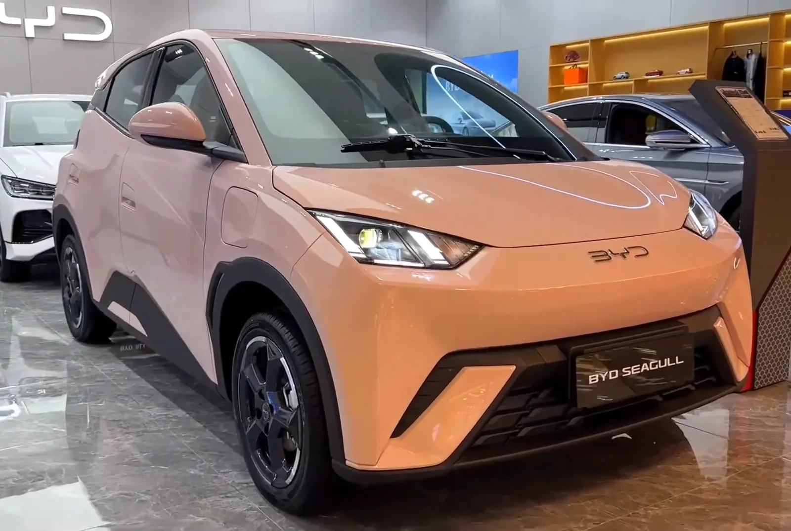 2026 Byd Seagull Hatchback · 2WD AT — photo 1 of 29