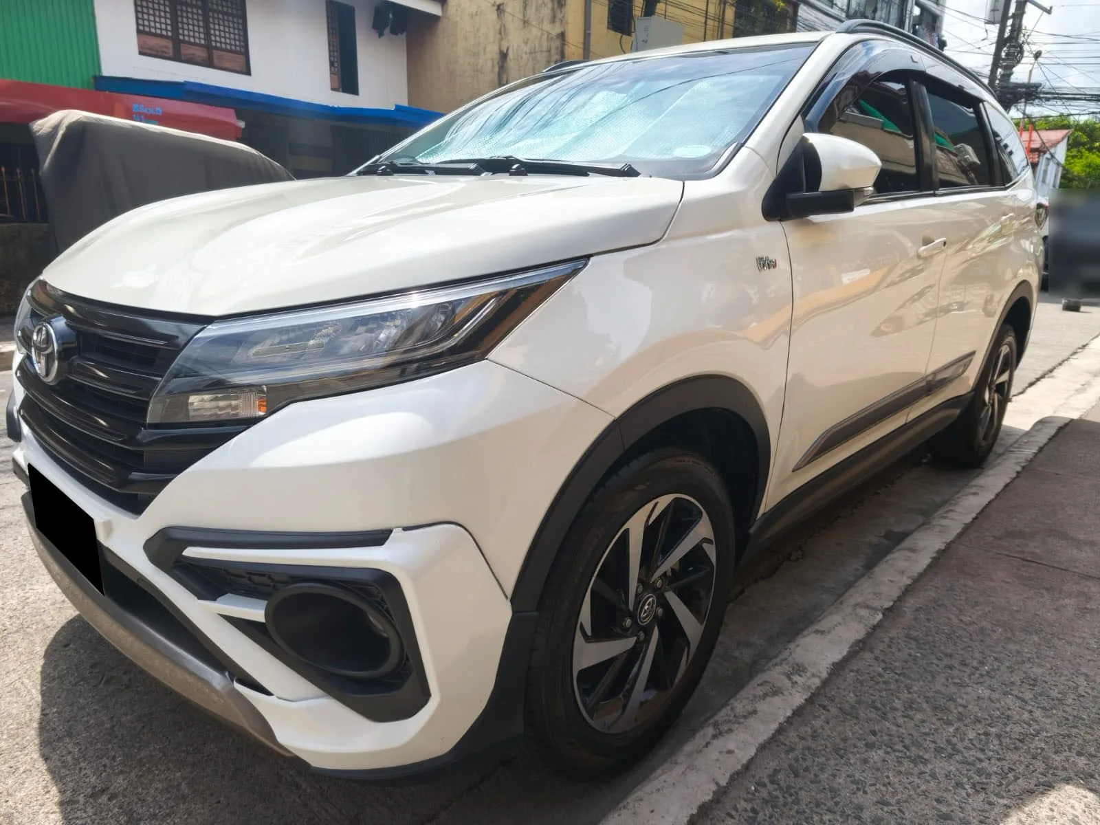 2022 Toyota Rush SUV · 1.5 2WD AT — photo 1 of 49