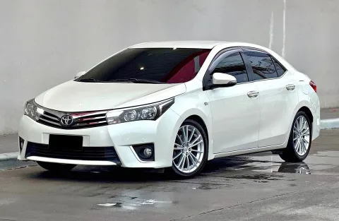 2015 Toyota Corolla Altis Sedan · 1.6 2WD AT