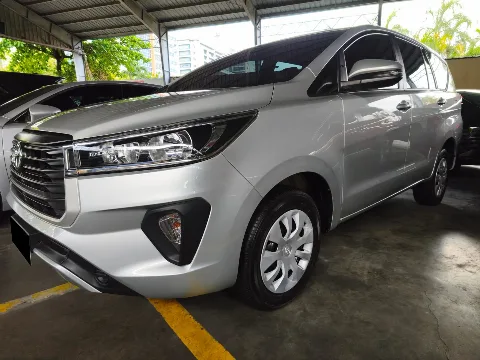2022 Toyota Innova SUV · 2.8 2WD MT