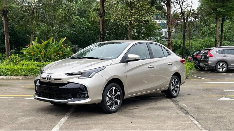 2027 Toyota Vios E · Sedan · 1.5 2WD MT — photo 1 of 14