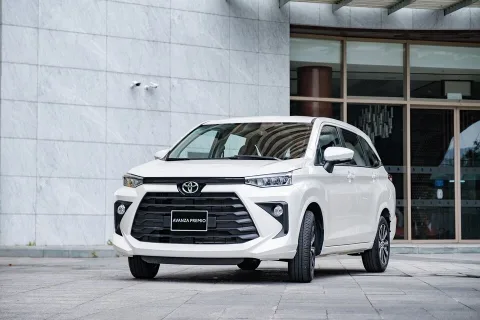 2027 Toyota Avanza Premio · SUV · 1.5 2WD AT