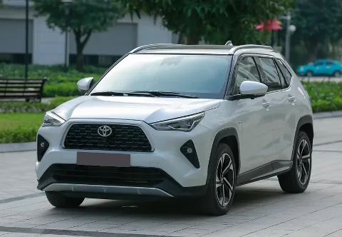 2027 Toyota Yaris Cross HEV · SUV · 1.5 2WD AT