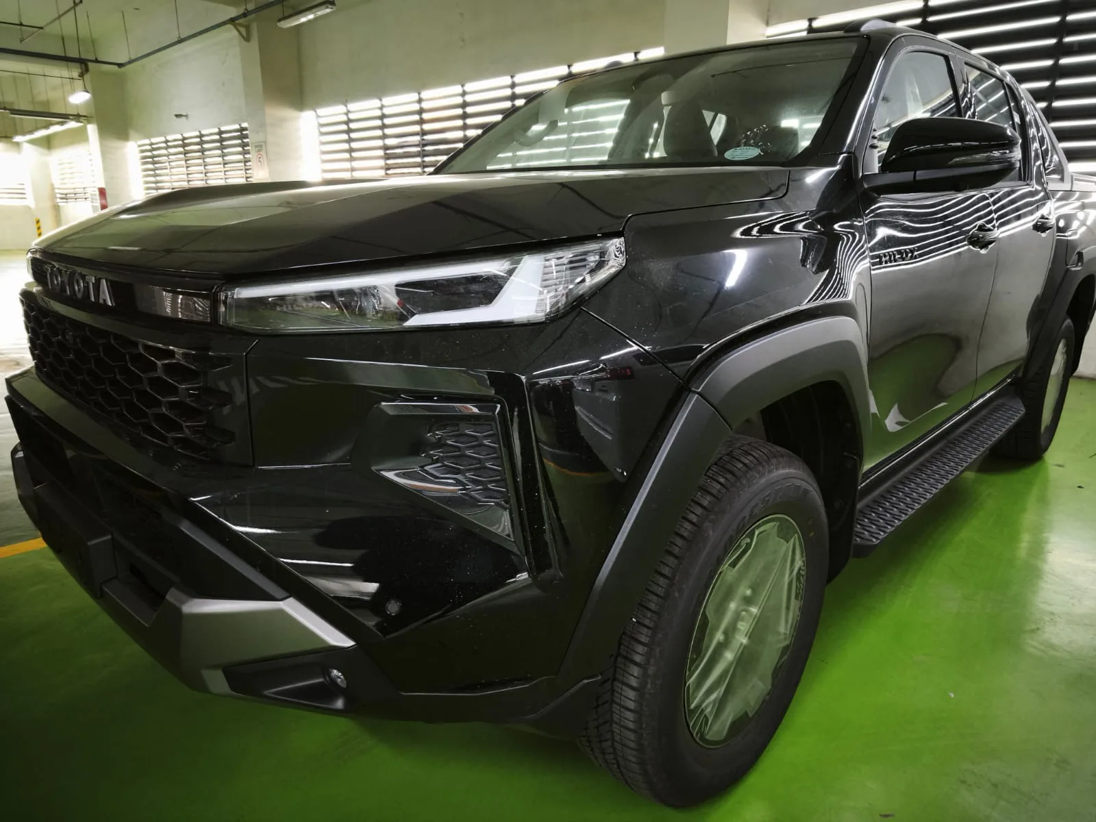 2026 Toyota Hilux Conquest · Double Cab · 2.8 4WD AT — photo 1 of 33