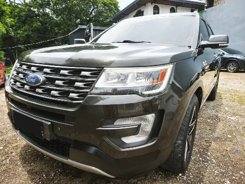 2017 Ford Explorer Ecoboost · SUV · 2.3 2WD AT