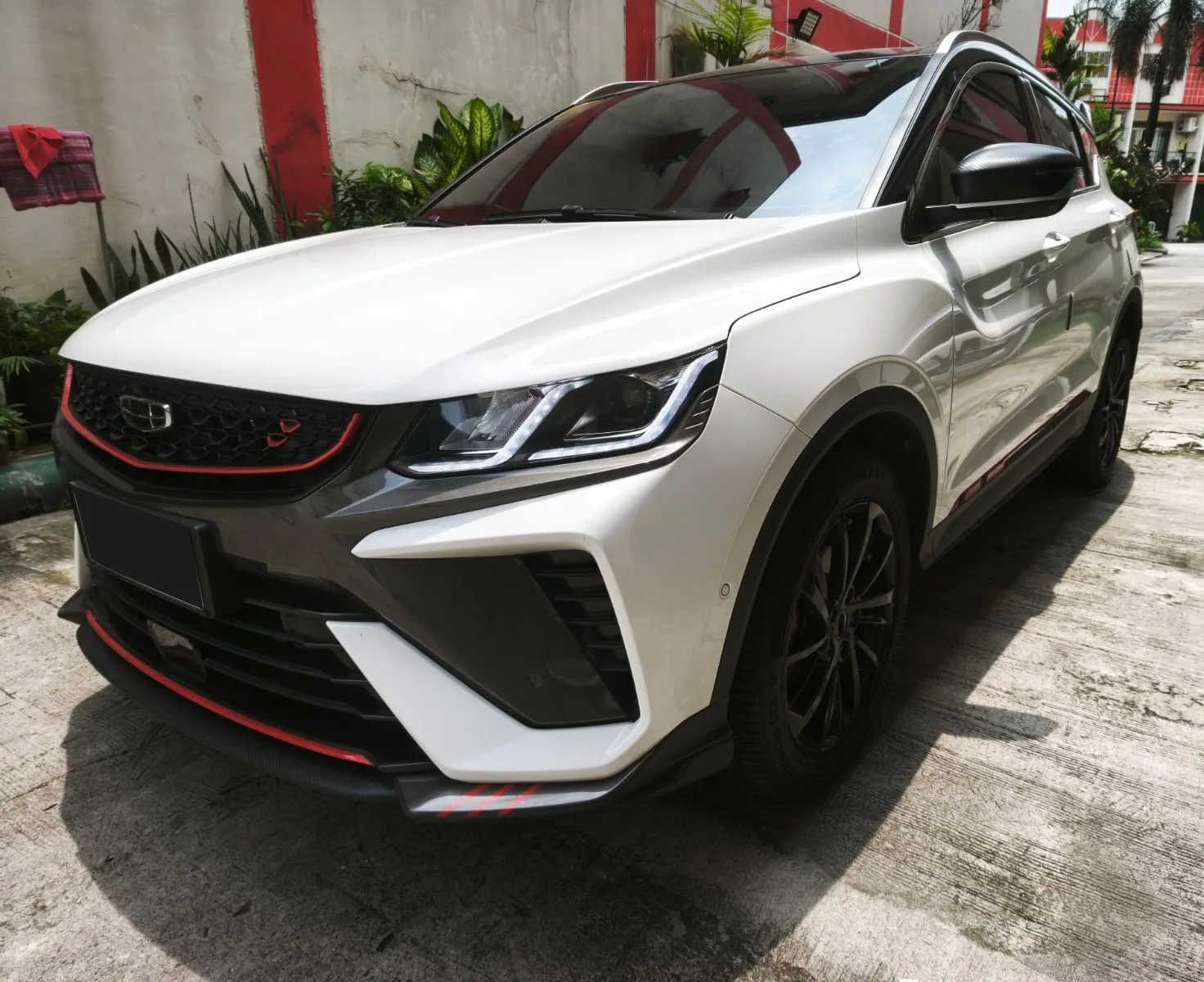 2023 Geely Coolray Se · SUV · 1.5 2WD AT — photo 1 of 38