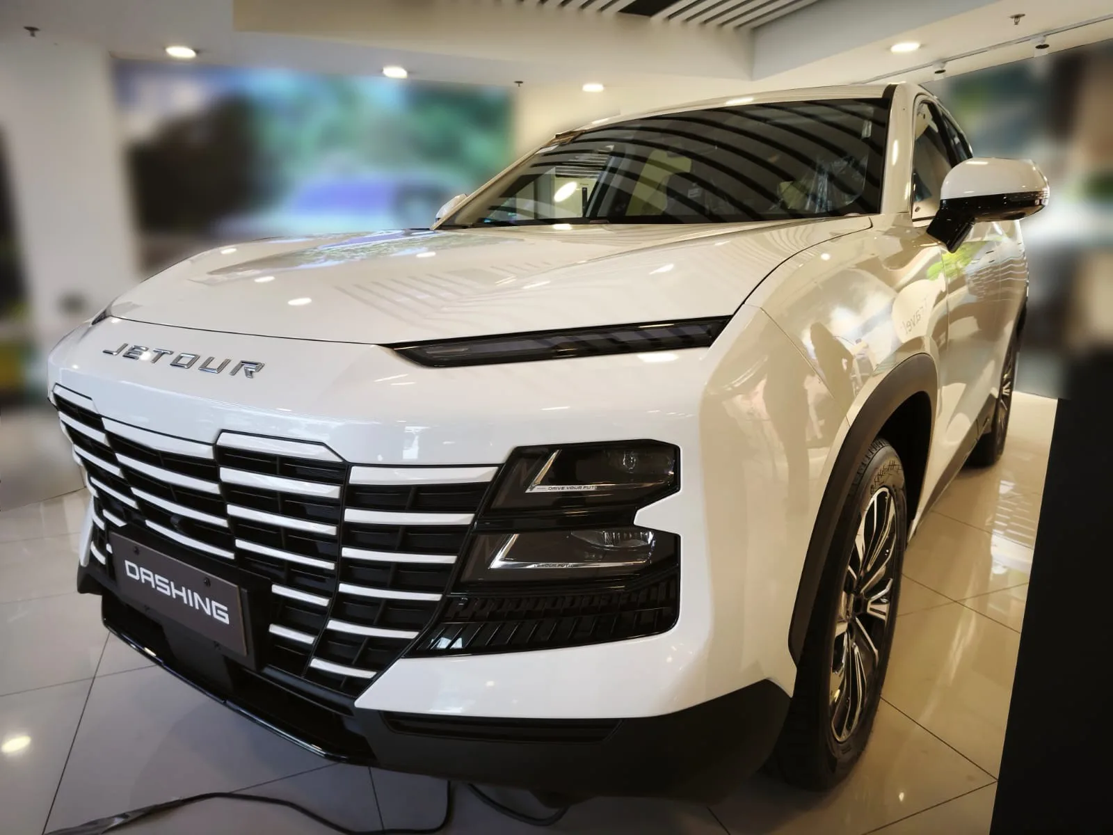 2027 Jetour Dashing 1.5L · SUV · 1.5 2WD AT — photo 1 of 35