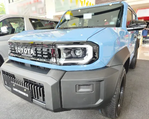 2026 Toyota Land Cruiser FJ Vx · SUV · 2.7 4WD AT