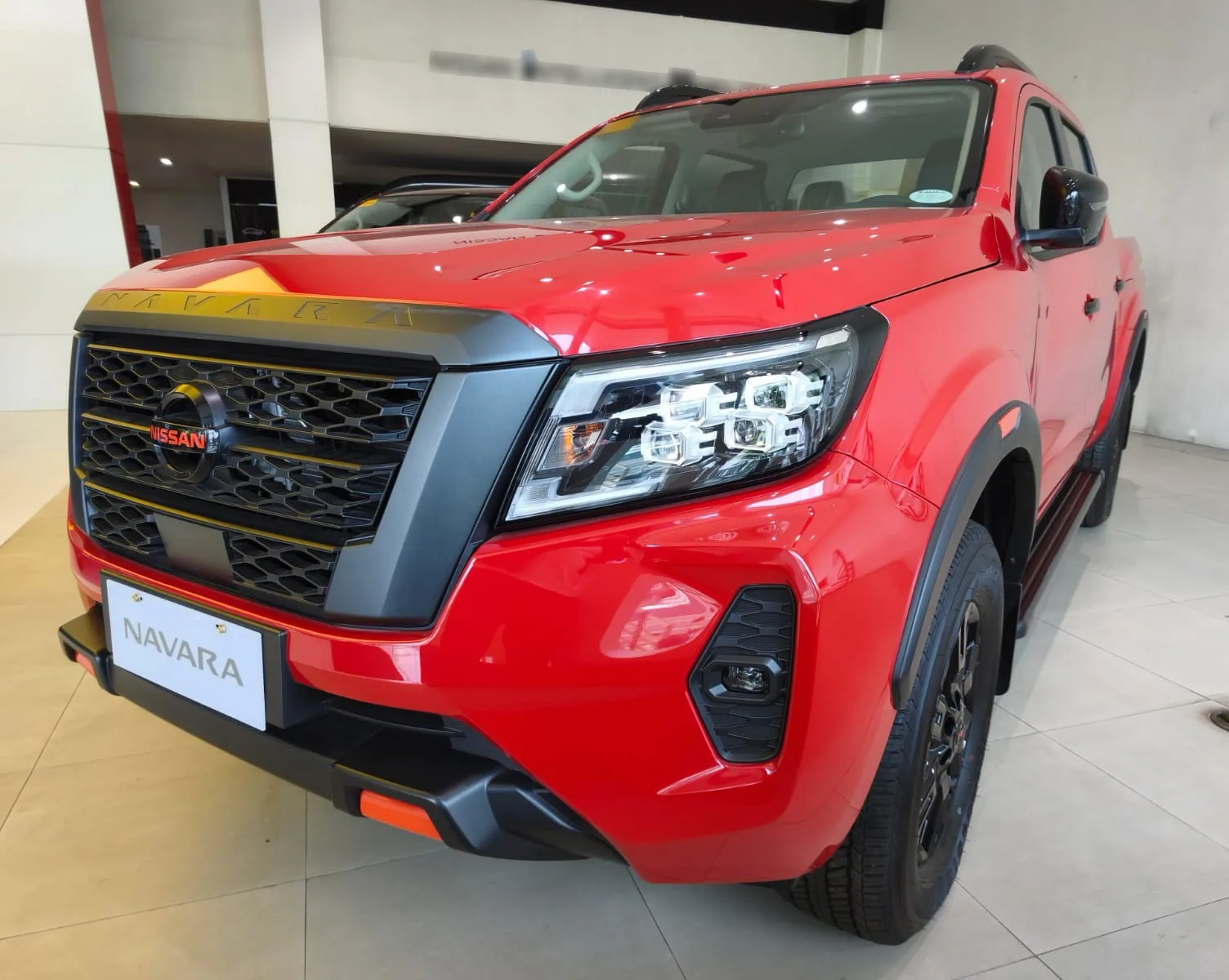 2026 Nissan Navara Calibre X · Double Cab · 2.5 2WD AT — photo 1 of 35