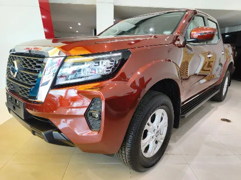 2026 Nissan Navara Ve Calibre · Double Cab · 2.5 2WD AT
