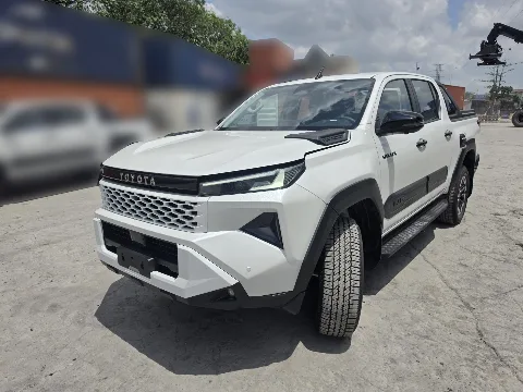 2026 Toyota Hilux Trailhunter · Double Cab · 2.8 4WD AT