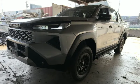 2026 Toyota Hilux E · Double Cab · 2.8 4WD MT